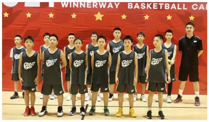 为什么智能穿戴设备对篮球运动员发展重要_0